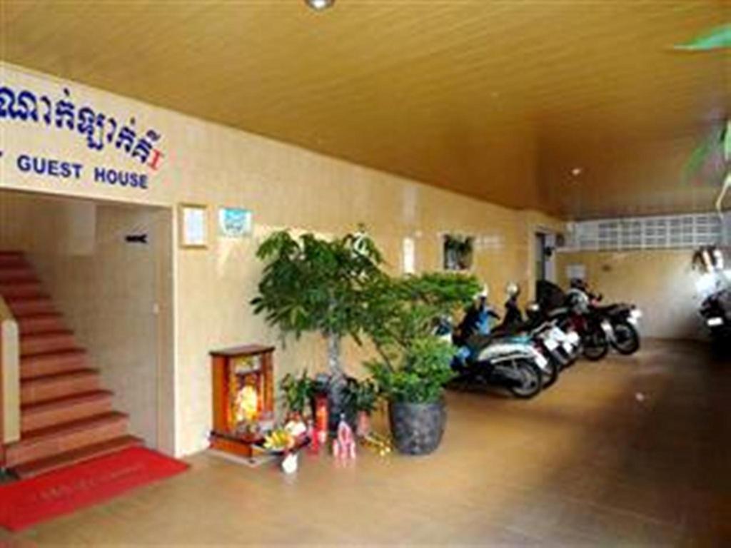 Lucky 1 Guesthouse Phnom Penh Exterior foto